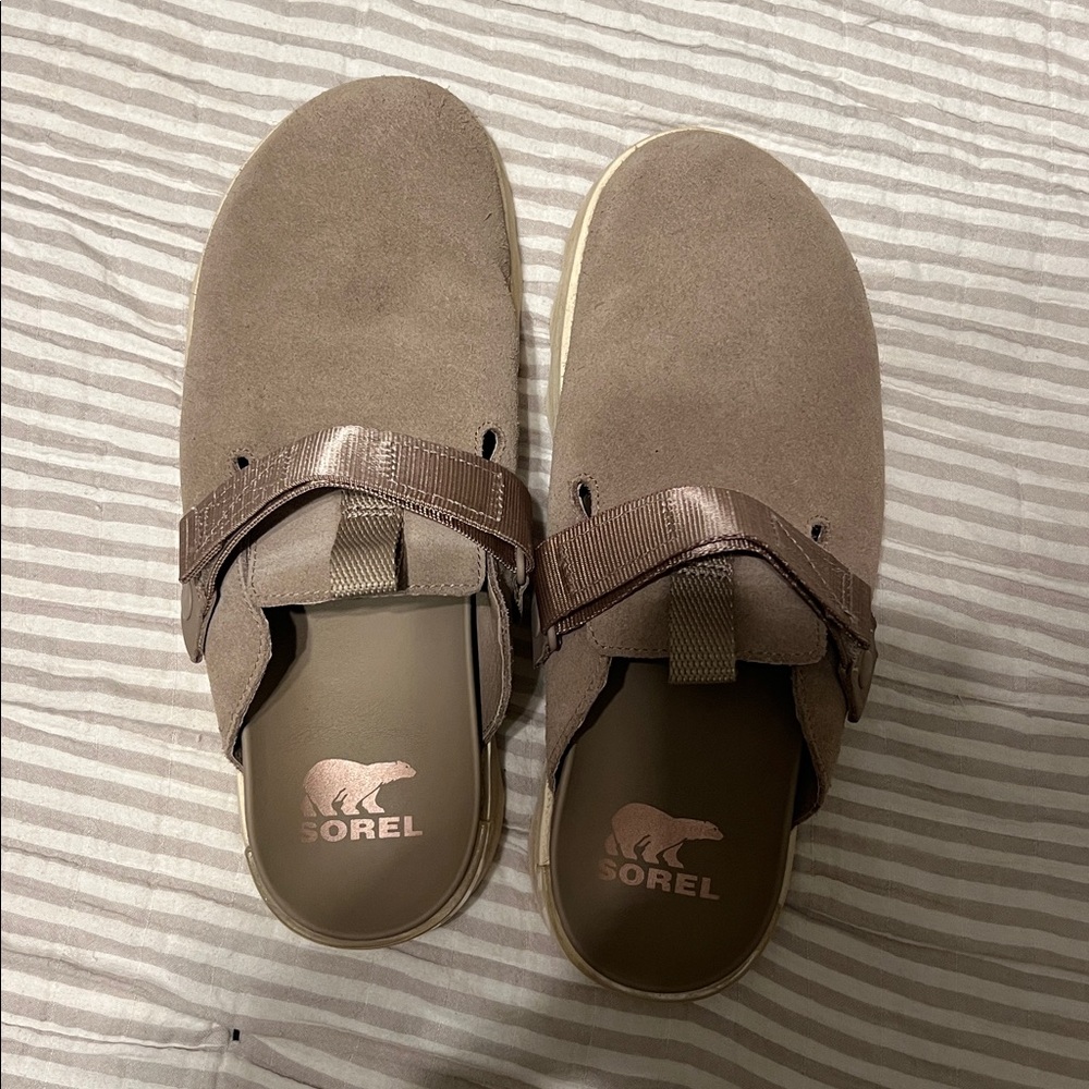 Sorel Tan Slip-On Mules
